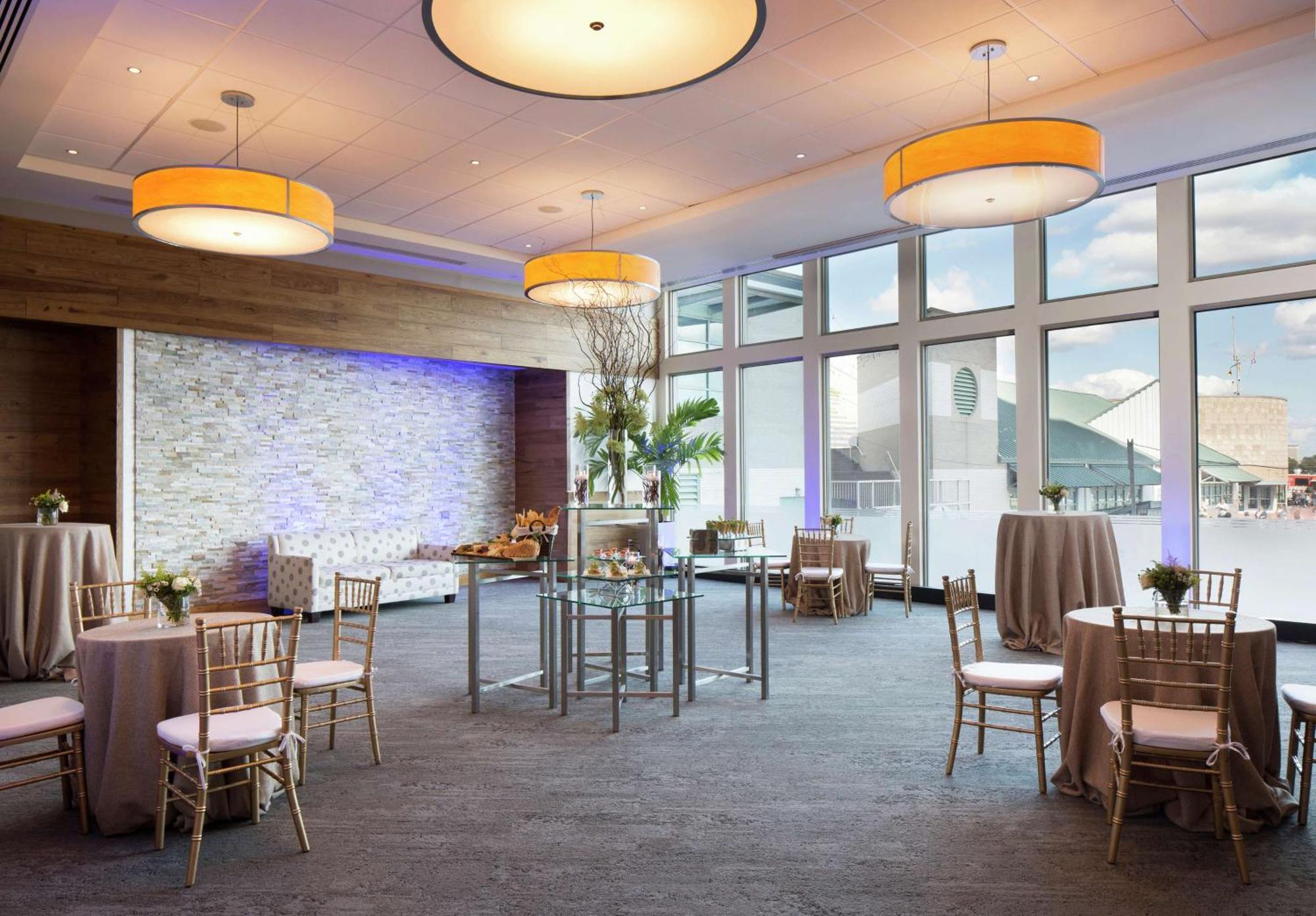 Hilton Philadelphia At Penn'S Landing Hotel Exterior foto