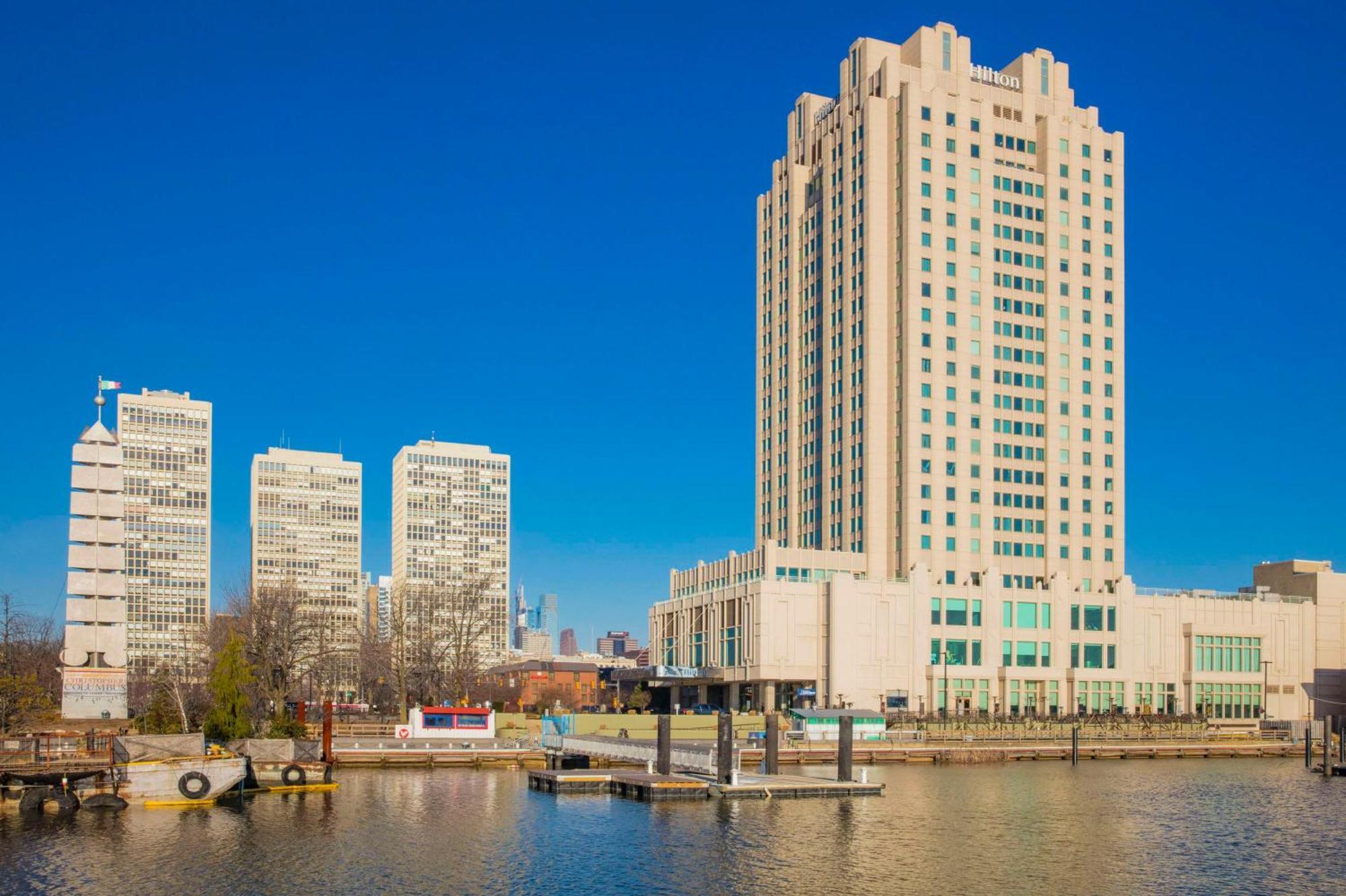 Hilton Philadelphia At Penn'S Landing Hotel Exterior foto