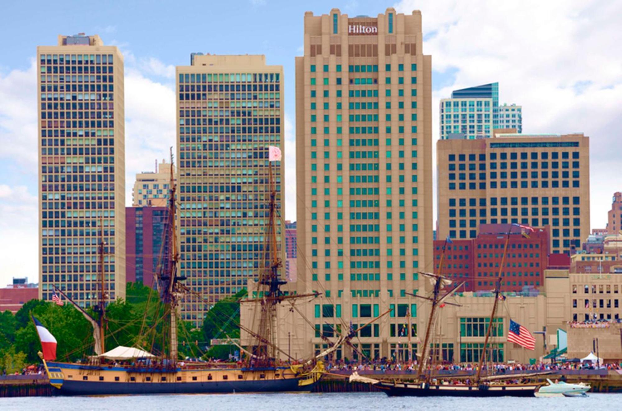 Hilton Philadelphia At Penn'S Landing Hotel Exterior foto