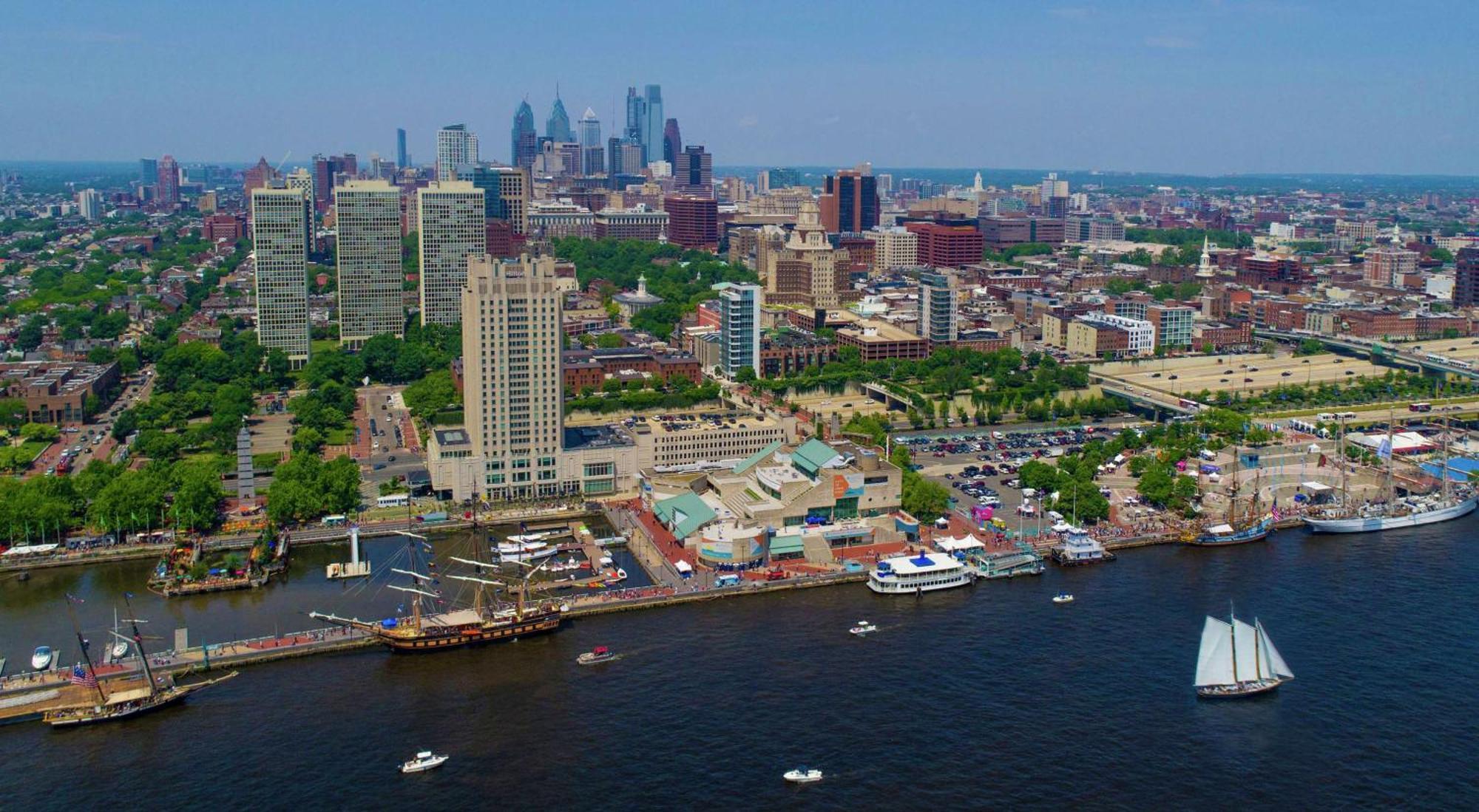 Hilton Philadelphia At Penn'S Landing Hotel Exterior foto